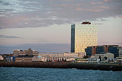 游戏厂商不发愁 国外免费手游社群会逼迫玩家氪金